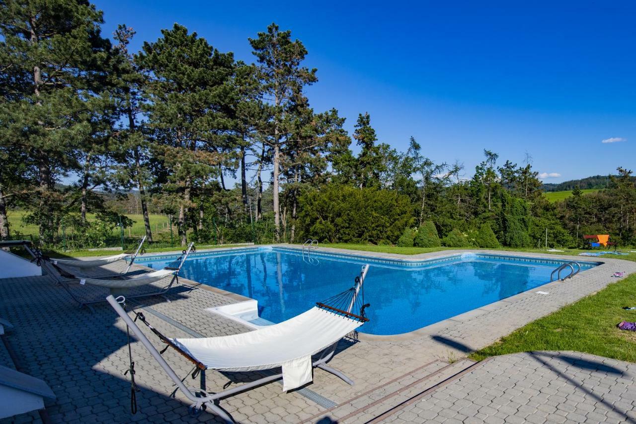 Resort Vyhlidka Slovice Hrebecniky Exteriör bild